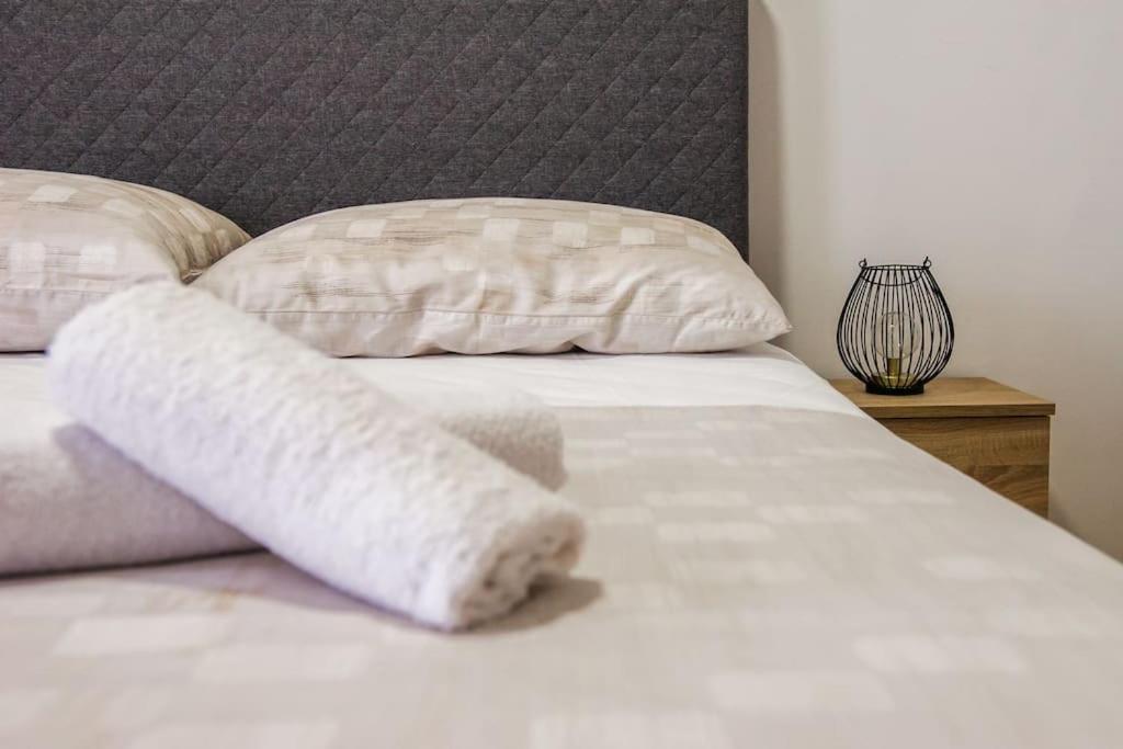 Apartment Faith Спліт Екстер'єр фото